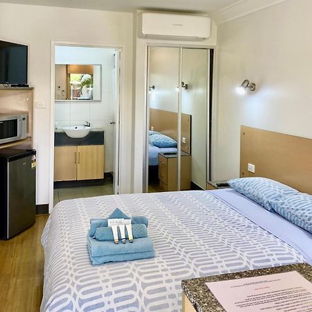 Econo Lodge Karratha Exterior photo
