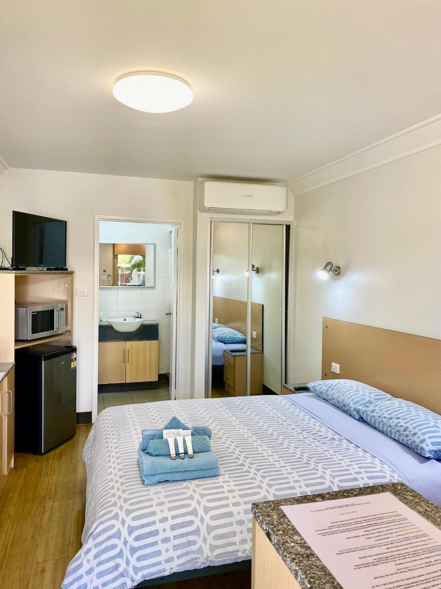 Econo Lodge Karratha Exterior photo