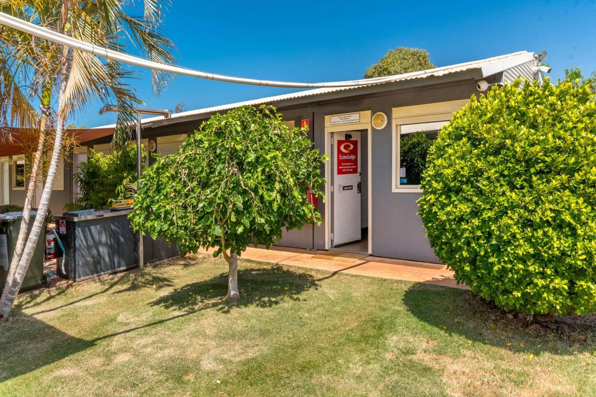 Econo Lodge Karratha Exterior photo